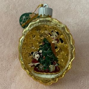 Disney Mickey and Minnie Ornament Light Up